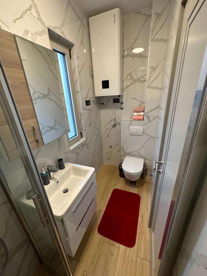 Saly Apart Budva Ngoại thất bức ảnh